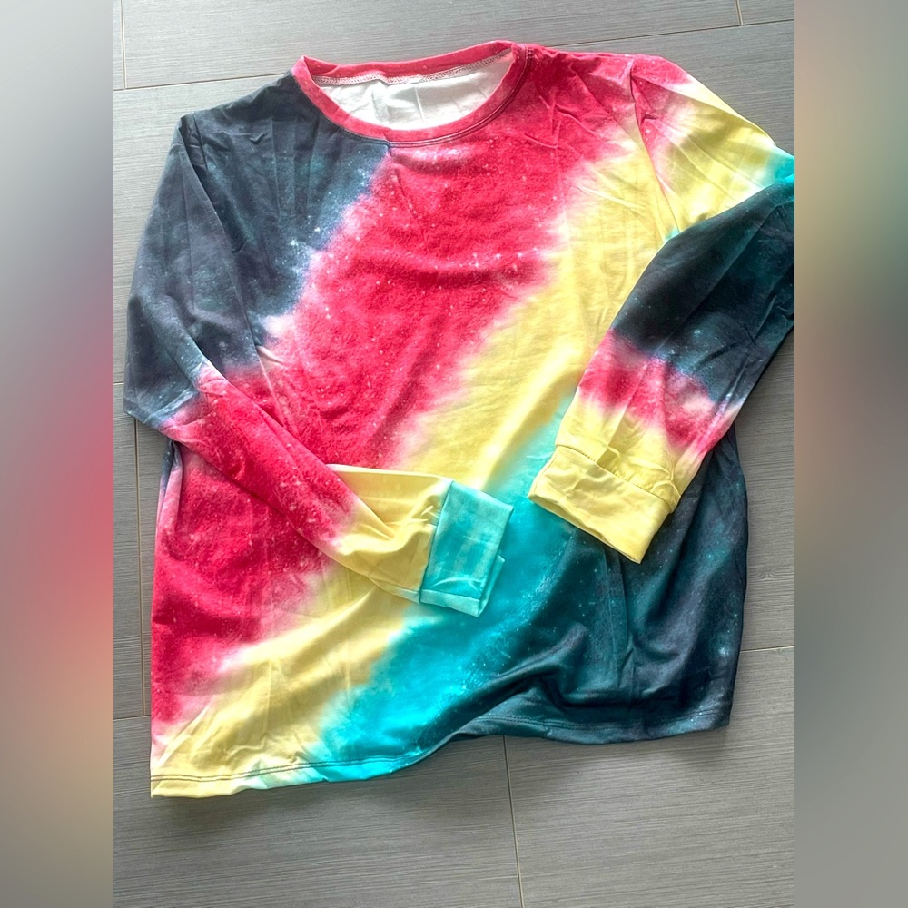 Womens XL tunic. New.